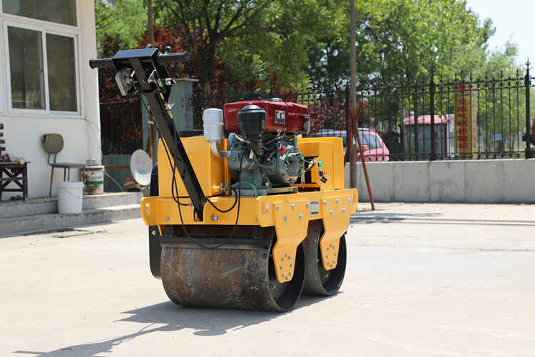 為什么小型壓路機會漏油？該如何解決？